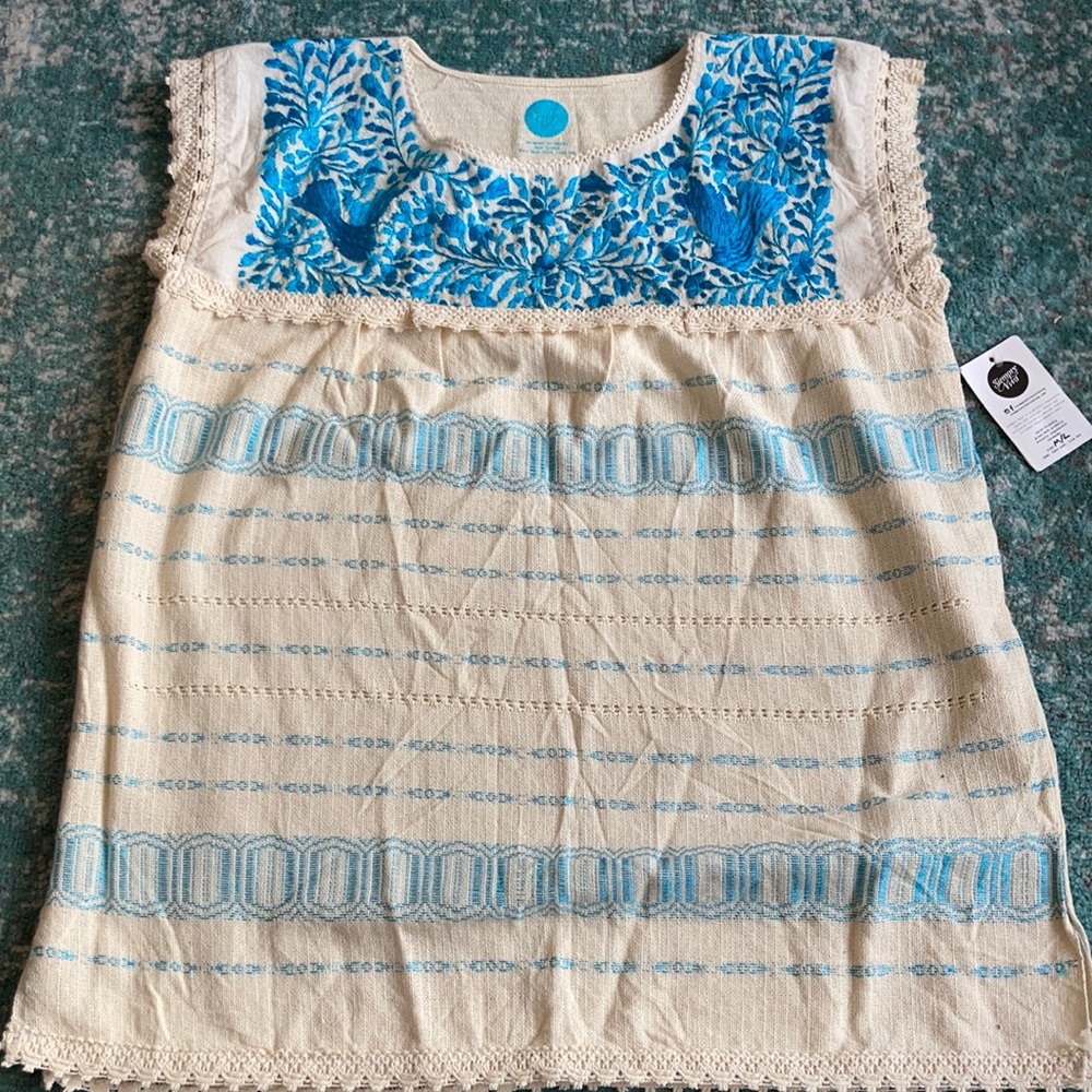 NWT Handmade in Mexico boho embroidered cotton top